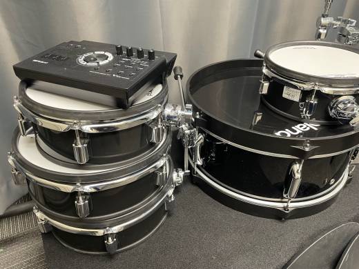 Store Special Product - Roland - VAD307